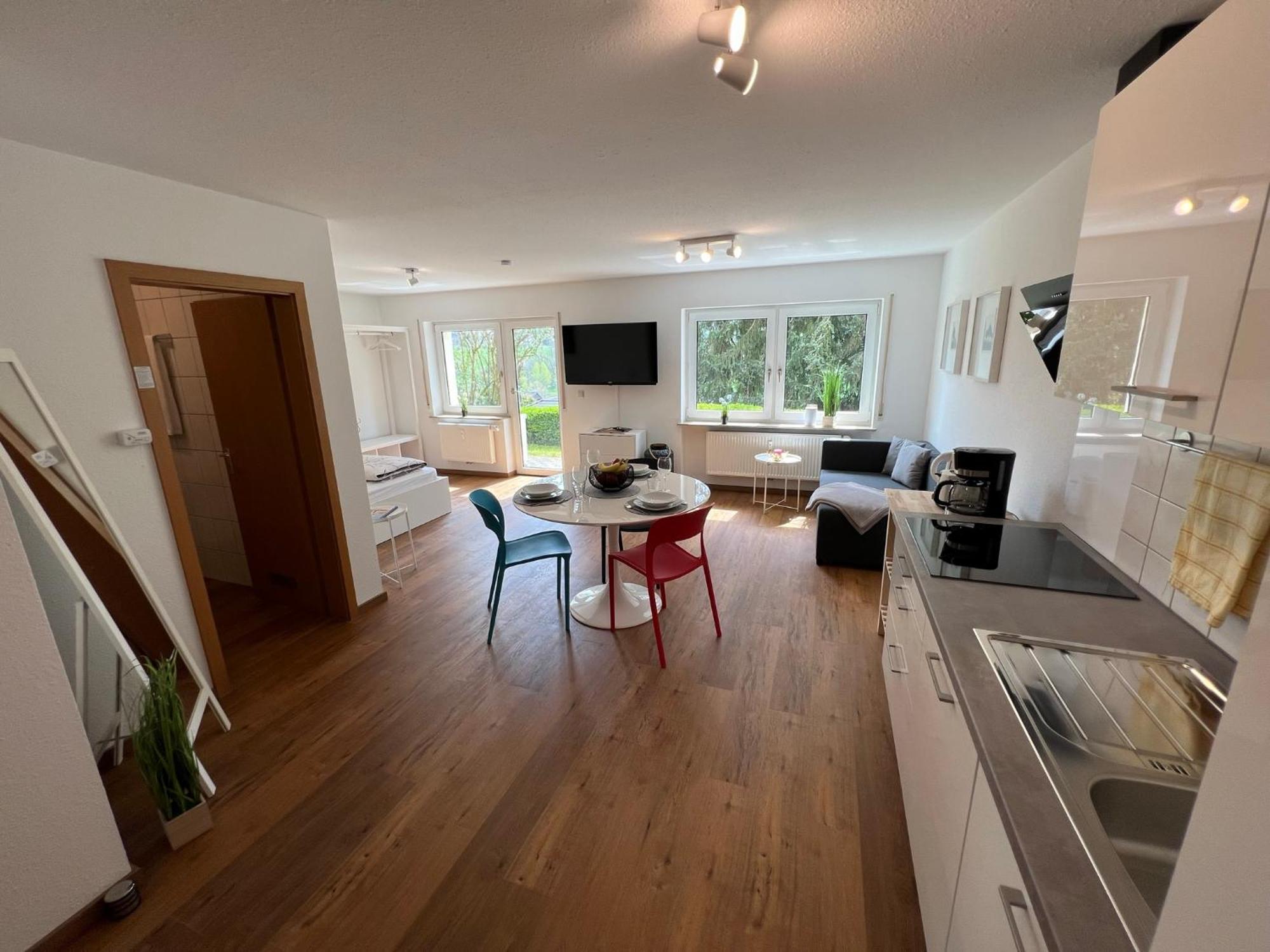 Schoene Ferienwohnung In 史塔卡赫 外观 照片